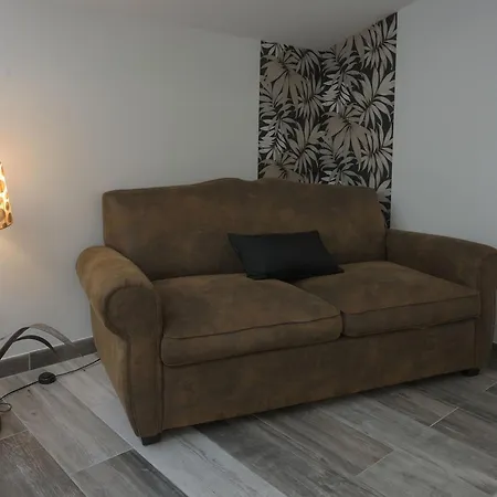 Hotel De La Croisee 3*